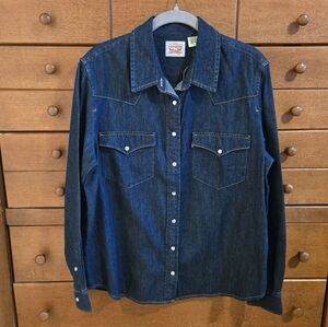 NEW Women's Levi's Indigo Denim Button-Up Shirt Sz Large